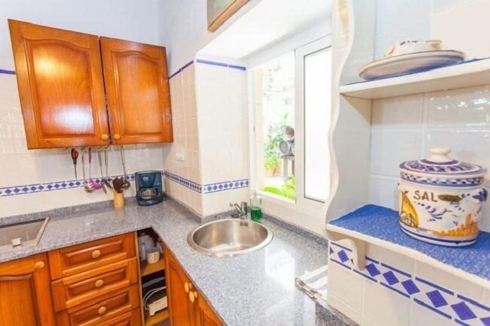 Фото Apartamentos El Patio Andaluz