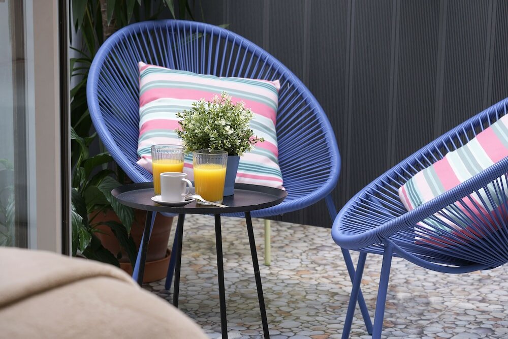 Фото Sweet Sevilla Suites