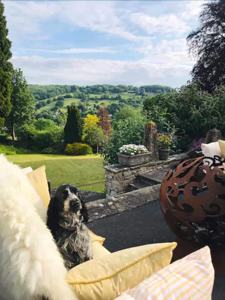 Фото Burleigh Court