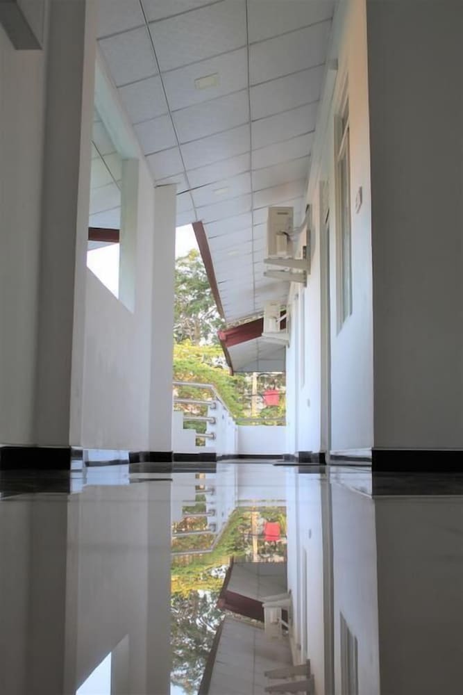 Фото Hotel Sisara