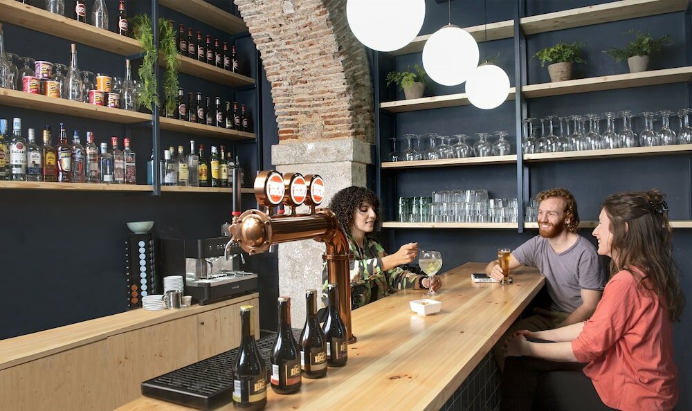 Фото The Central House Lisbon Baixa - Hostel