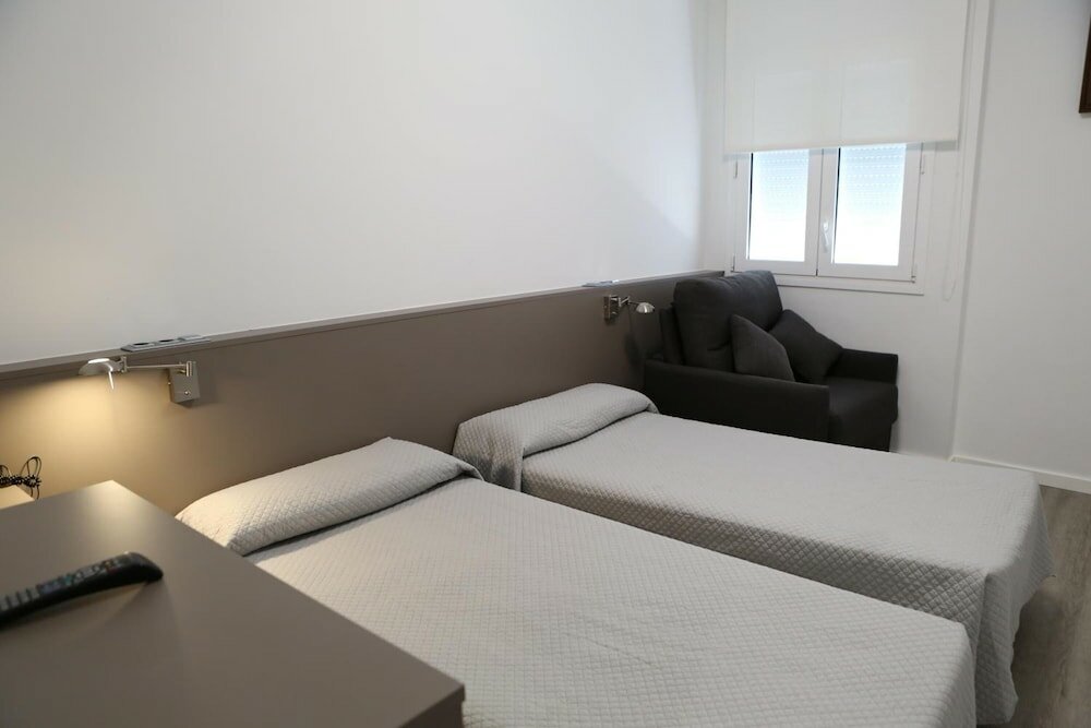 Фото Hotel Alguer Camp Nou