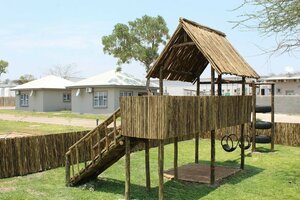 Гостиница Tlou Safari Lodge