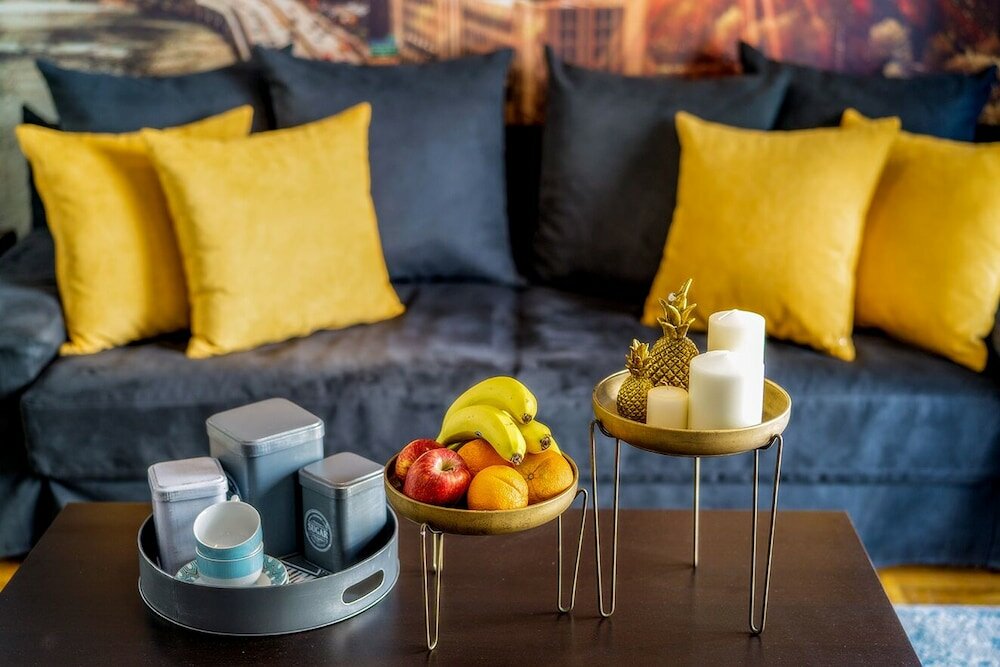 Фото Corona Deluxe Apt Must