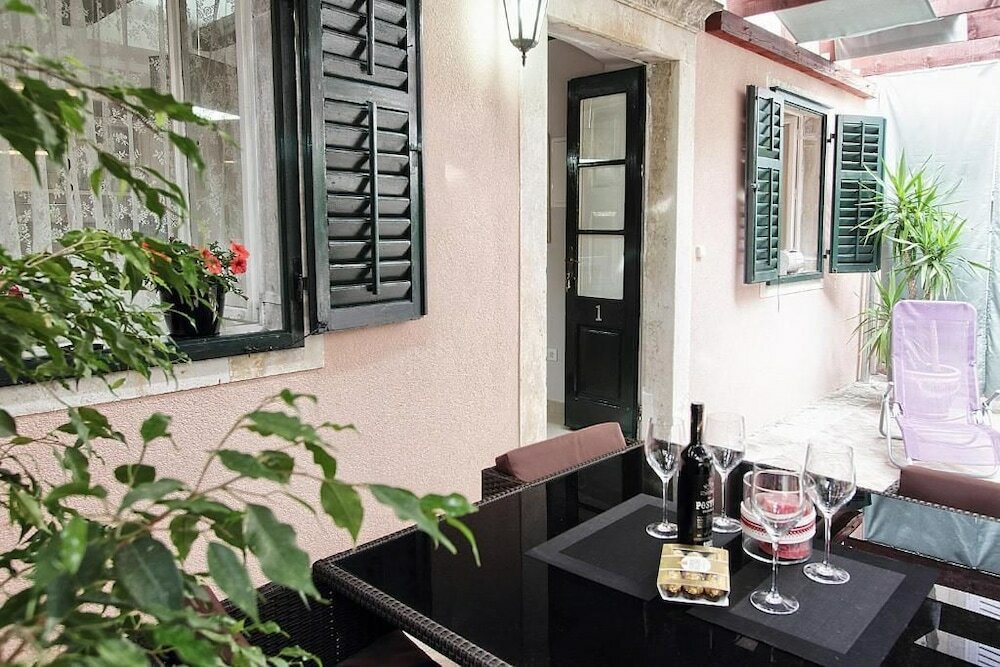 Фото Apartmani Banovac