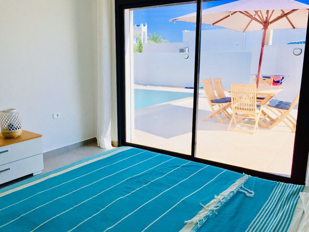 Фото Villa Avec piscine privee