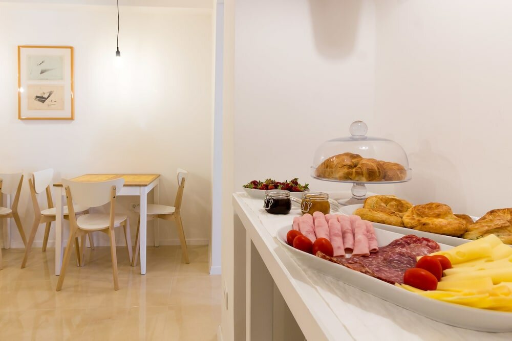 Фото B&b Downtown Zagreb