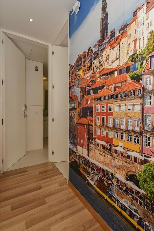 Гостиница Oporto Bernardes Studios - São Lázaro в Порту