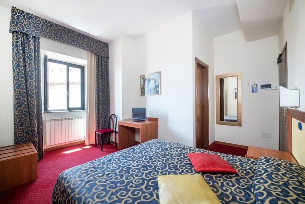 Фото Hotel Italia & Lombardi