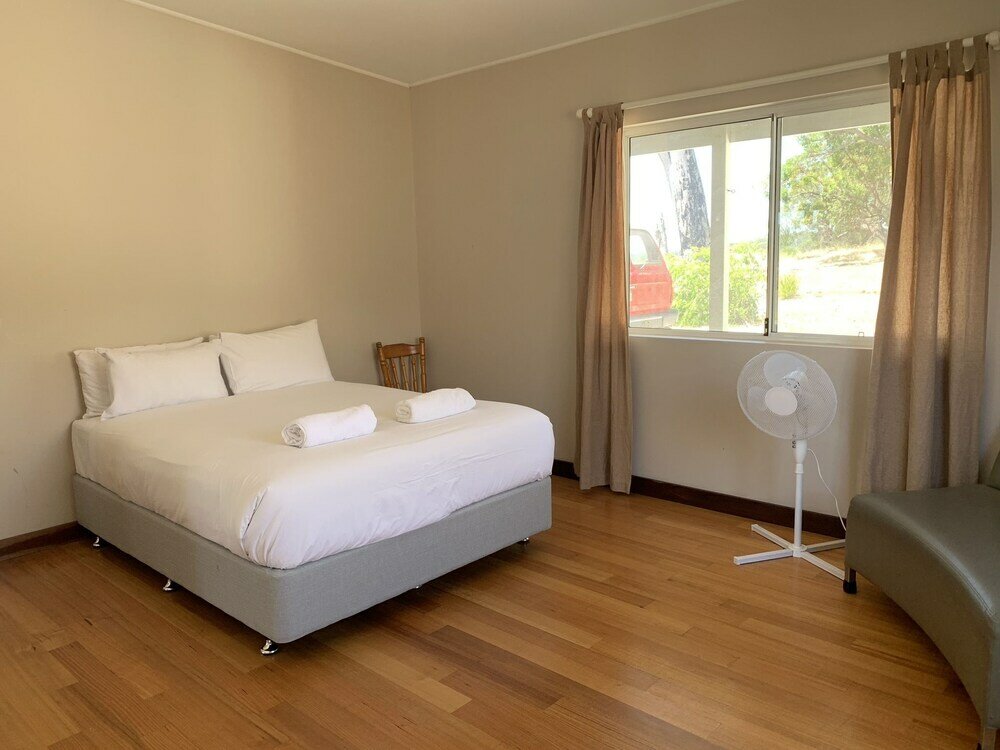 Фото The family retreat