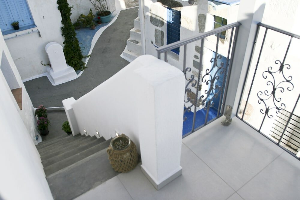 Фото Esperia Luxury Suites