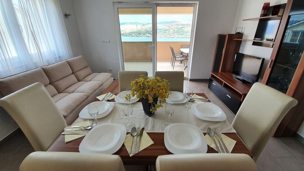 Фото Goga apartments