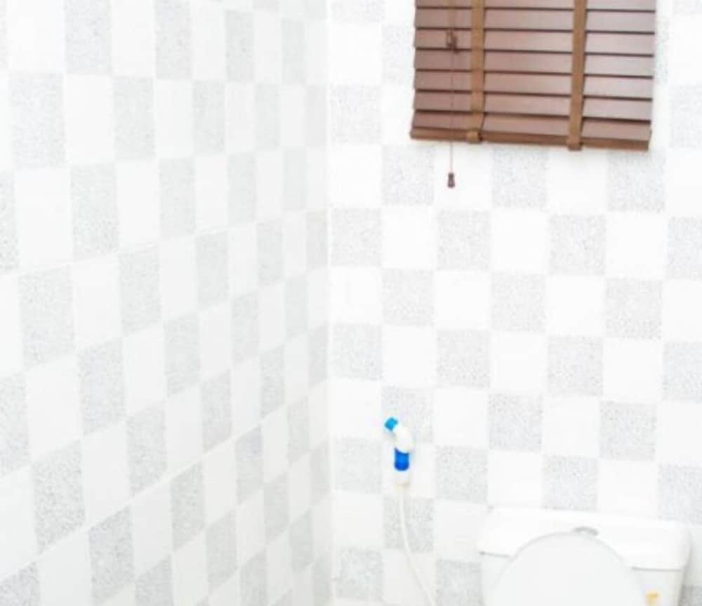 Фото Esporta Hotel Yaba