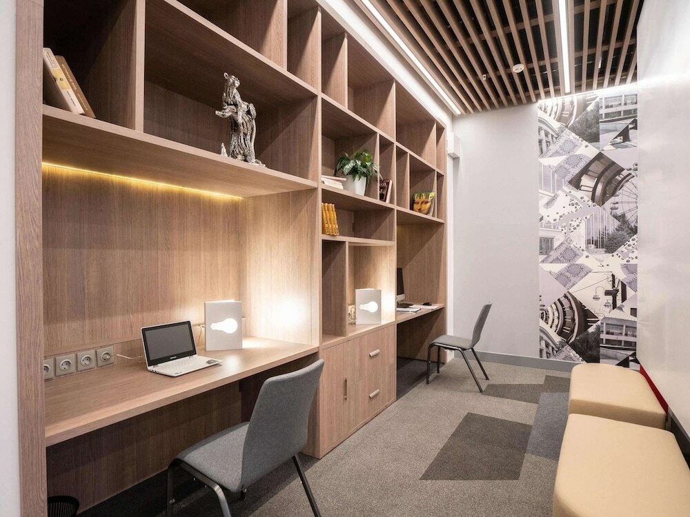 Фото Novotel Almaty City Center