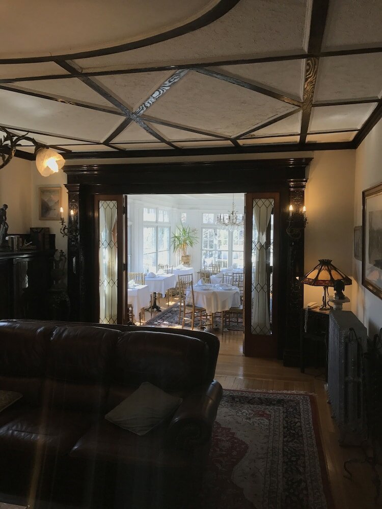 Фото Edgewood Manor