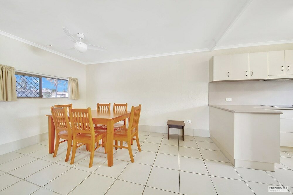 Фото Driftwood On The Beach