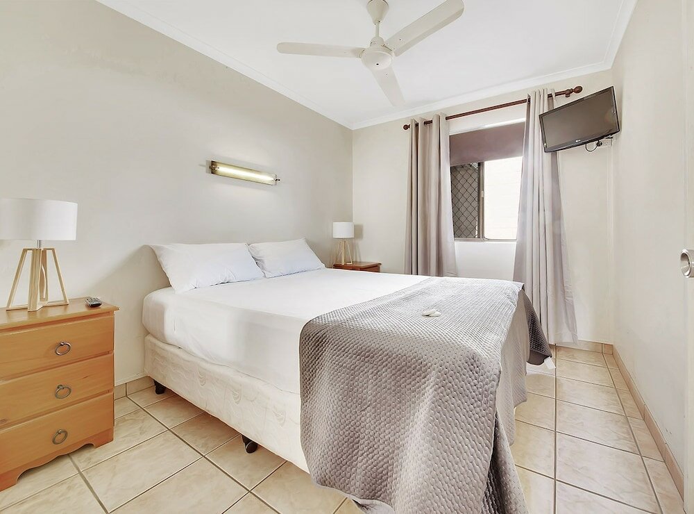 Фото Driftwood On The Beach