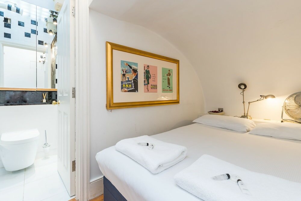 Фото Sherlocks Hidden Home