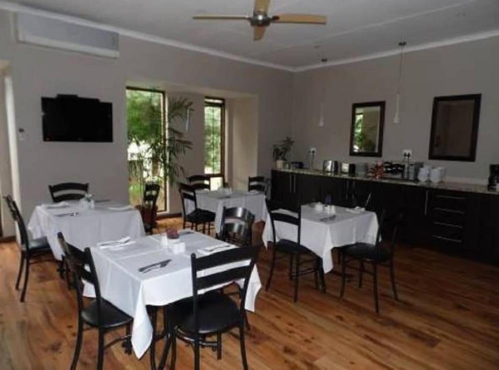 Фото Acacia Guesthouse