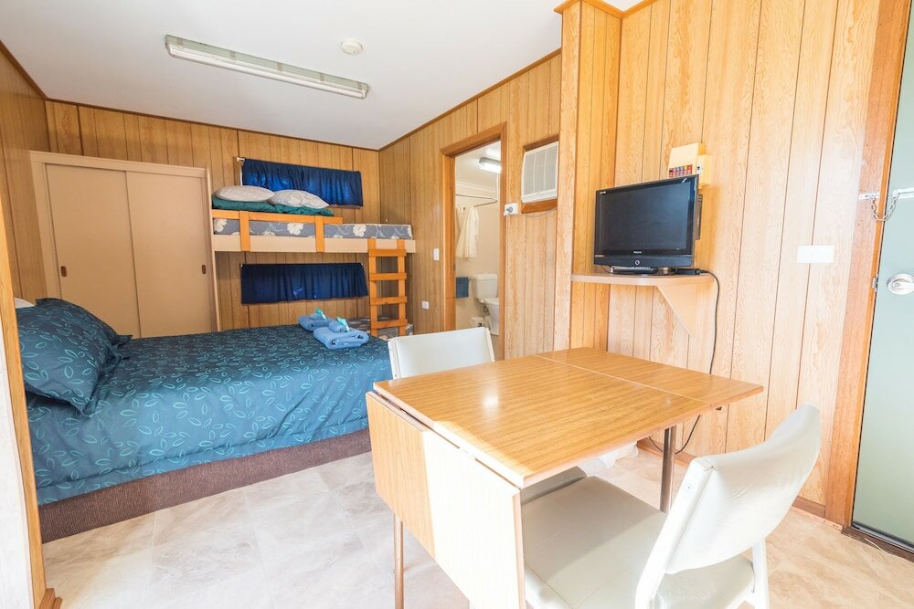 Фото Edithburgh Caravan Park