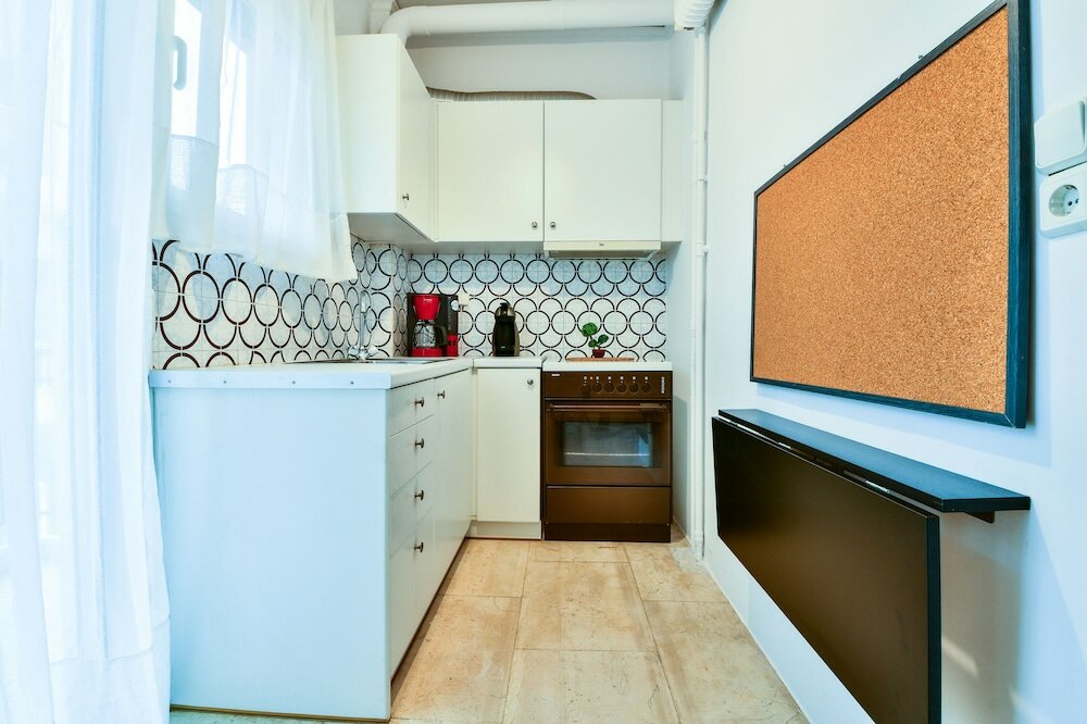 Фото Cozy studio at Ampelokipi Area