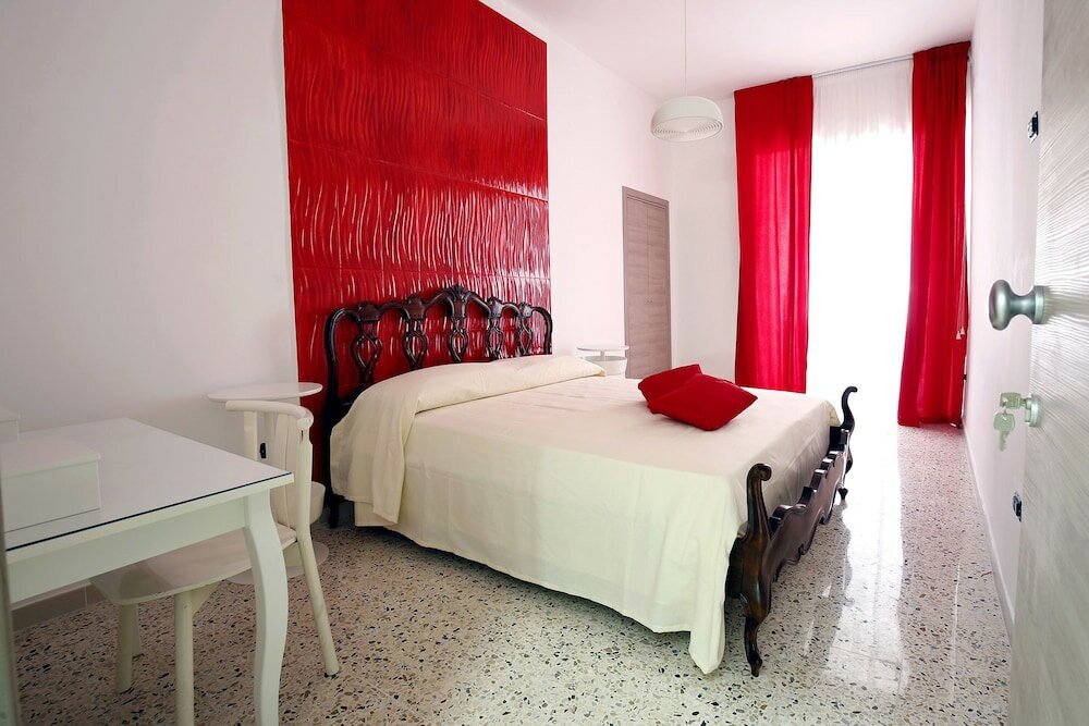 Фото Spira Mirabilis Napoli