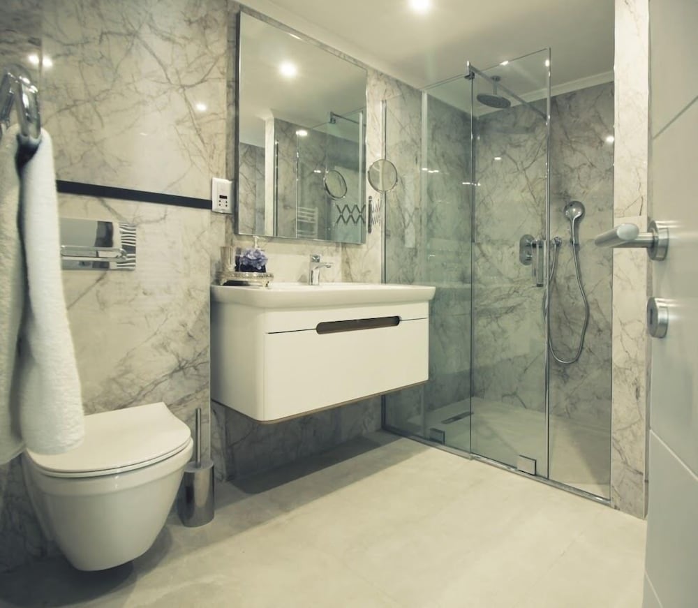 Фото Carrington Gold Tower