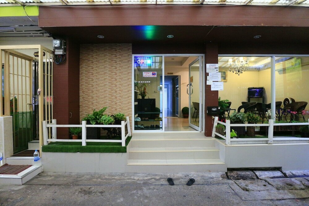 Hotel Bann Bunga, Bangkok, photo