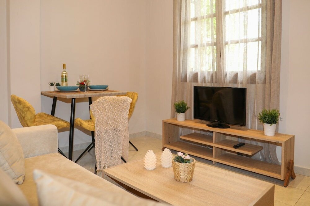 Фото Chrissomallis Apartments