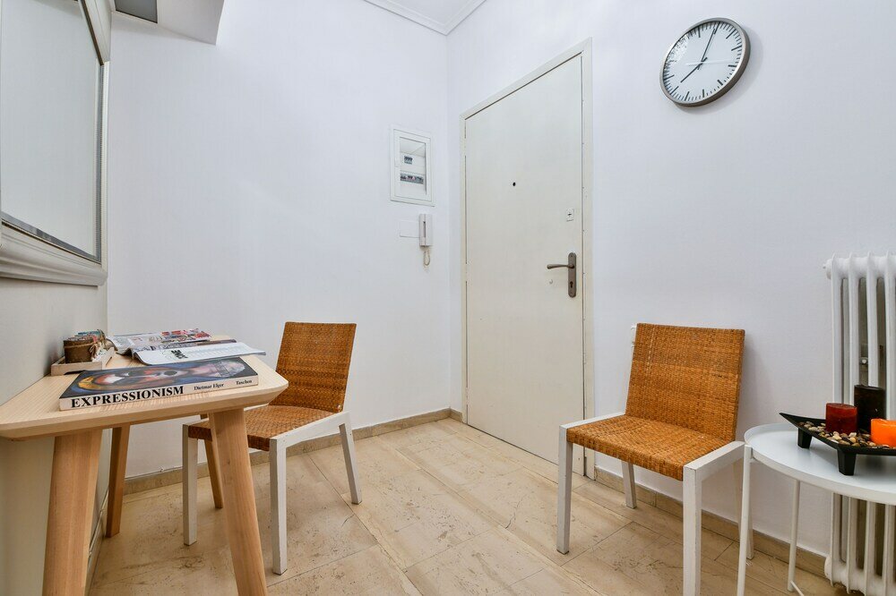 Фото Cozy studio at Ampelokipi Area