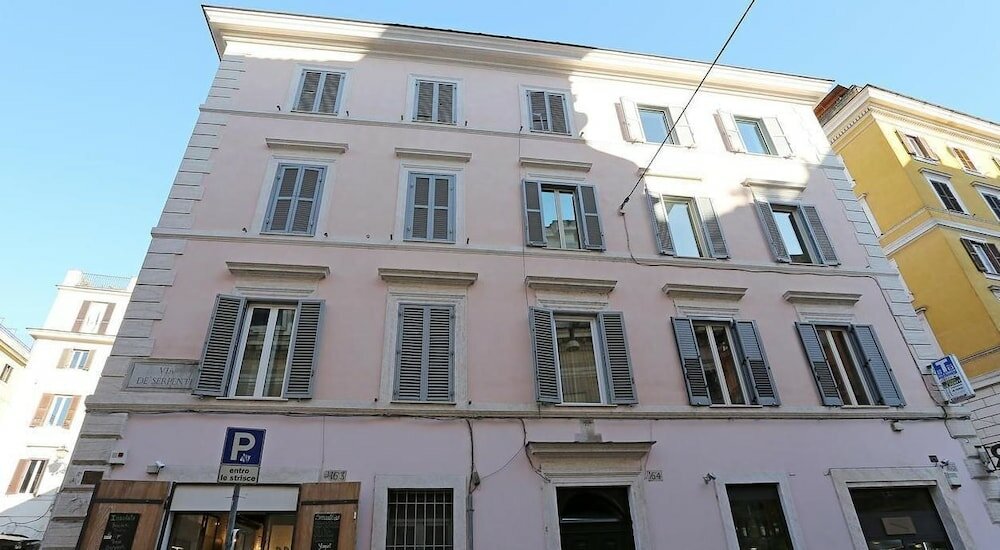 Фото House Monti 1875