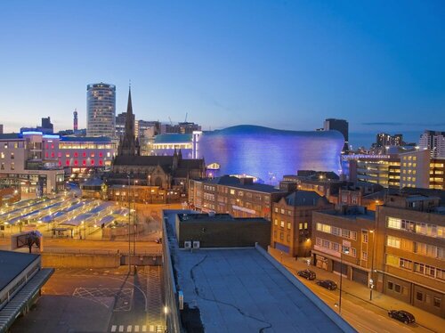 Гостиница Tudors eSuites Birmingham Canalside Apartments в Бирмингеме