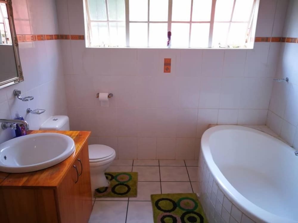 Фото Rhino Rest Camp