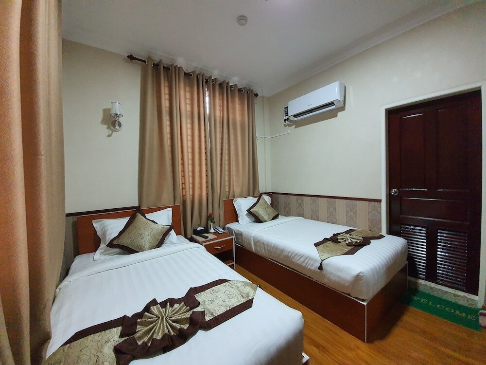 Фото Shwe Pe Ti Hotel