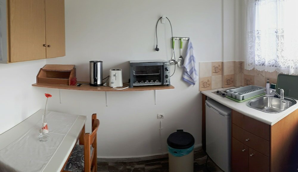 Фото Antzela Apartments