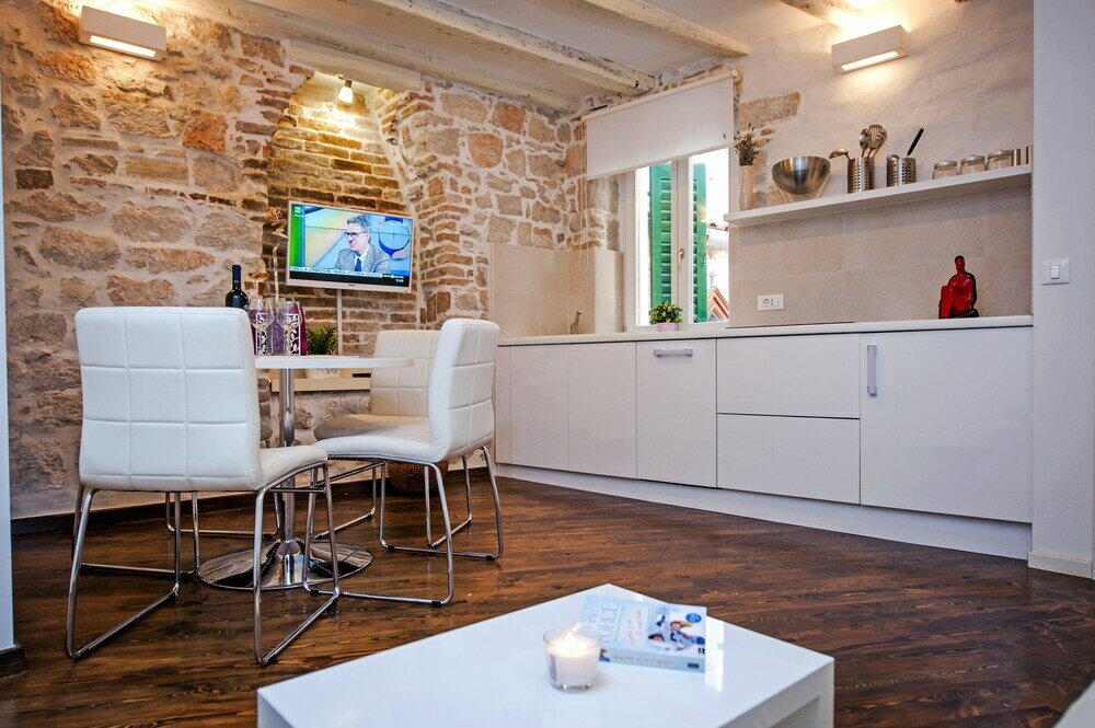 Фото Pisinium Studios