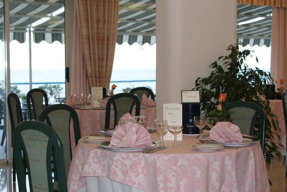 Фото Hotel Kennedy