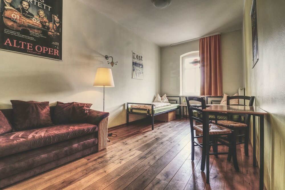 Фото Opera Hostel