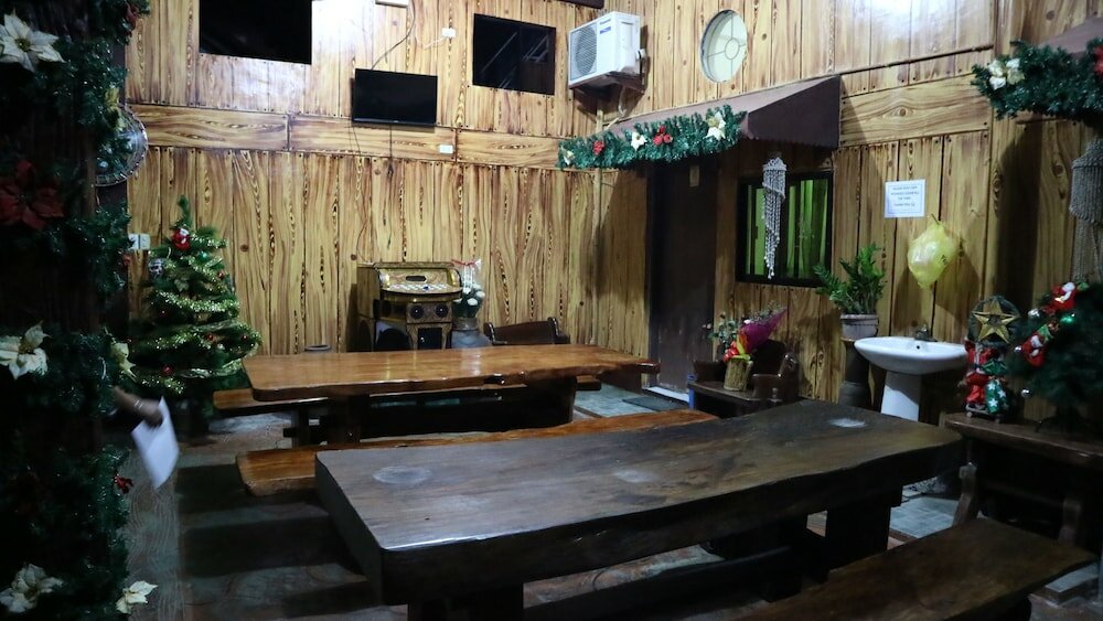 Фото Hundred Isles' Room Rentals and Transient House