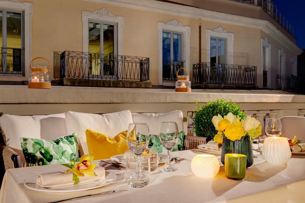 Фото Singer Palace Hotel