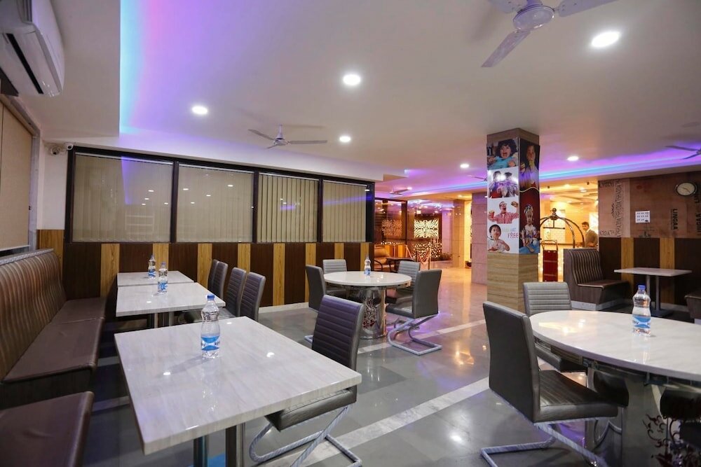 Фото Paradise Ganga - A River Side Hotel