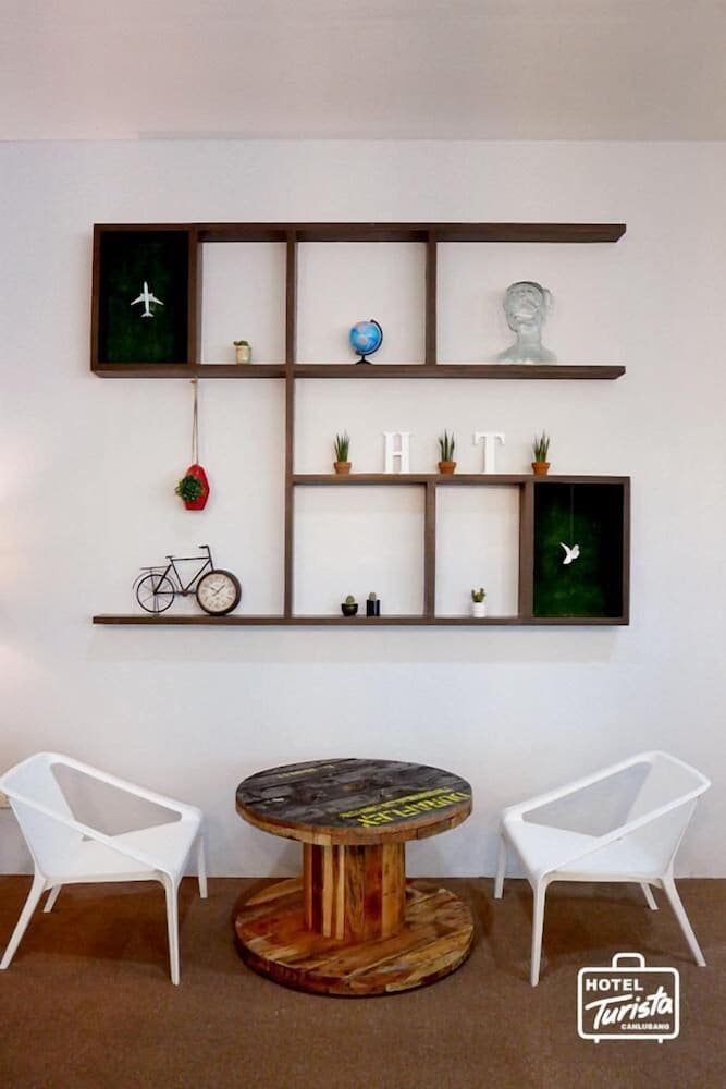 Фото Hotel Turista Canlubang