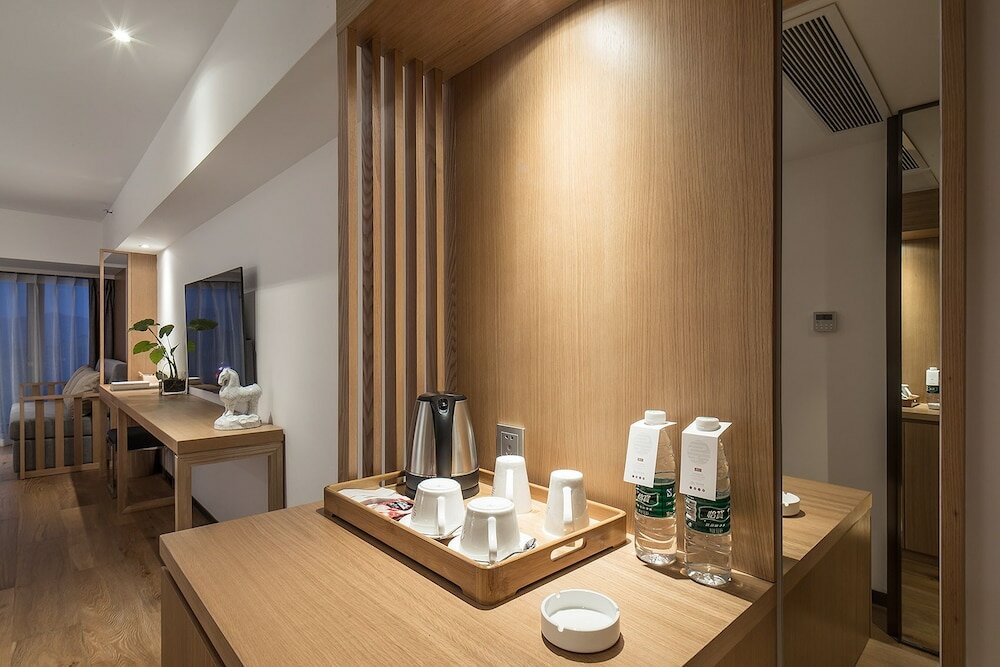 Фото Chongqing White Cloud Boutique Hotel