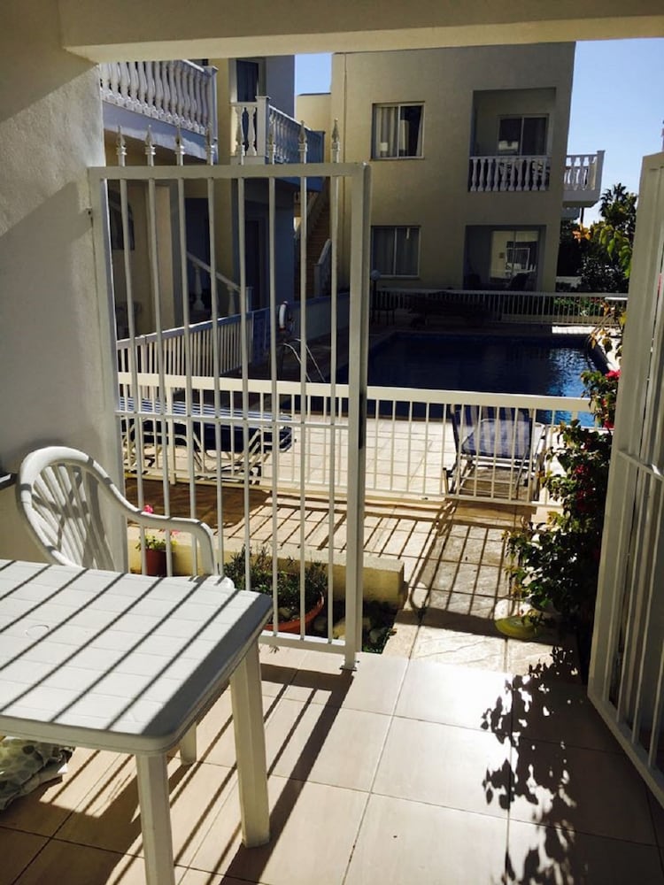 Фото Apartment in Kato Paphos