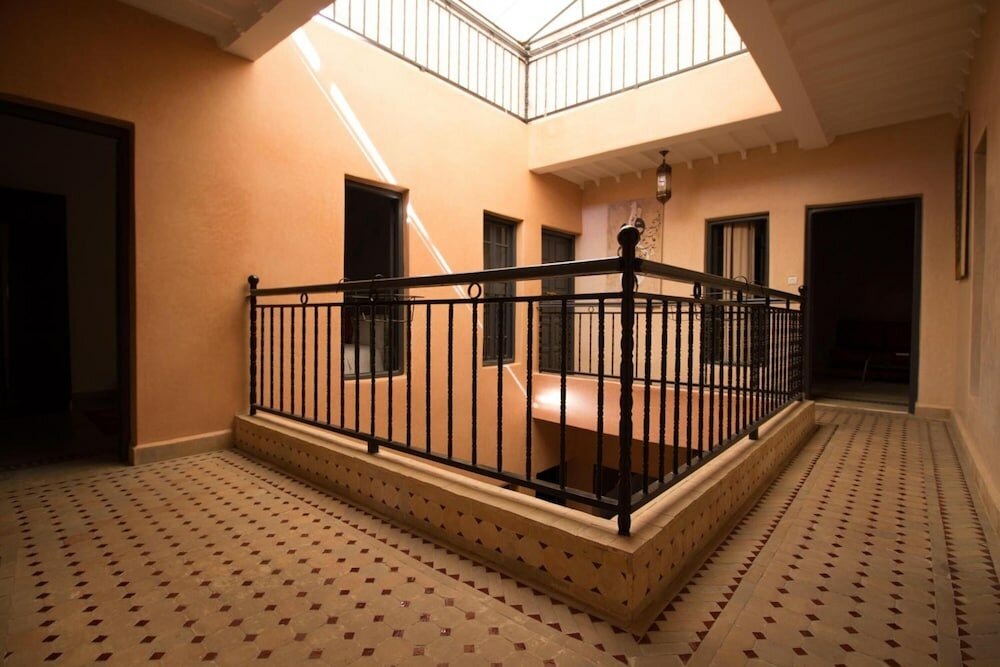 Фото Riad Abjaou