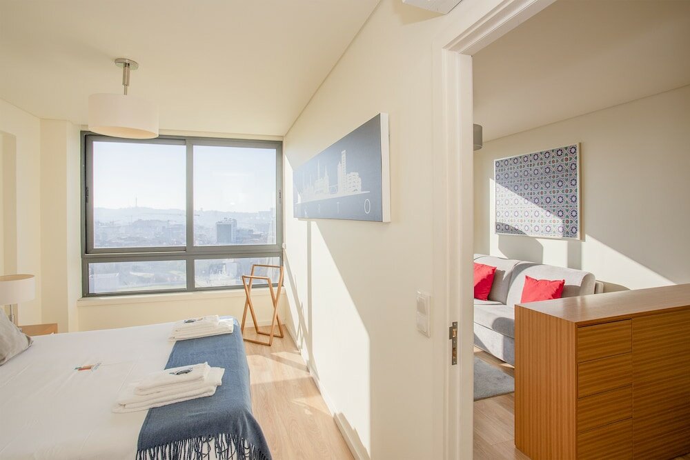 Фото Liiiving In Porto Terrace & Sunny Apartment