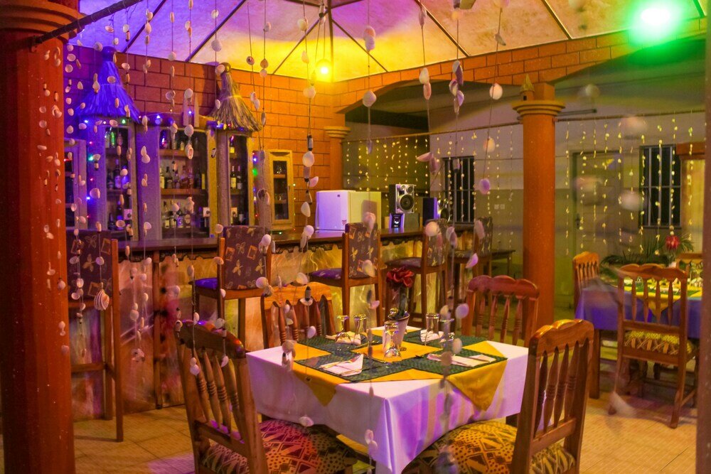 Фото Jeane's Appart Hotel