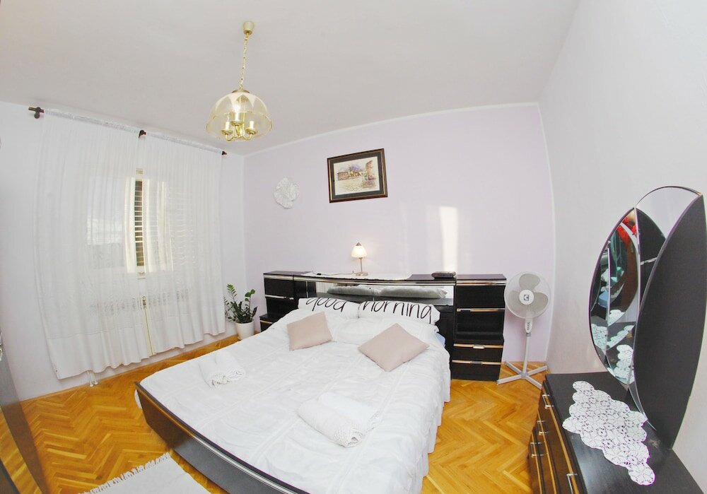 Фото Vacation Pool Apartments