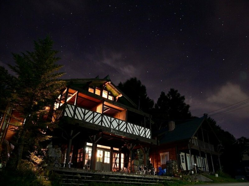 Гостиница SPA Lodge Redwood Inn