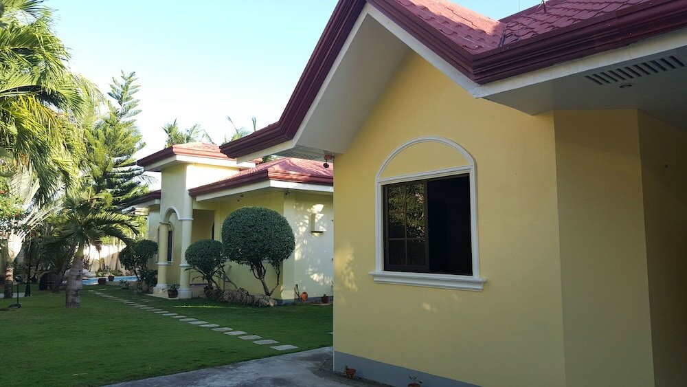 Фото Kim Beatriz Compound